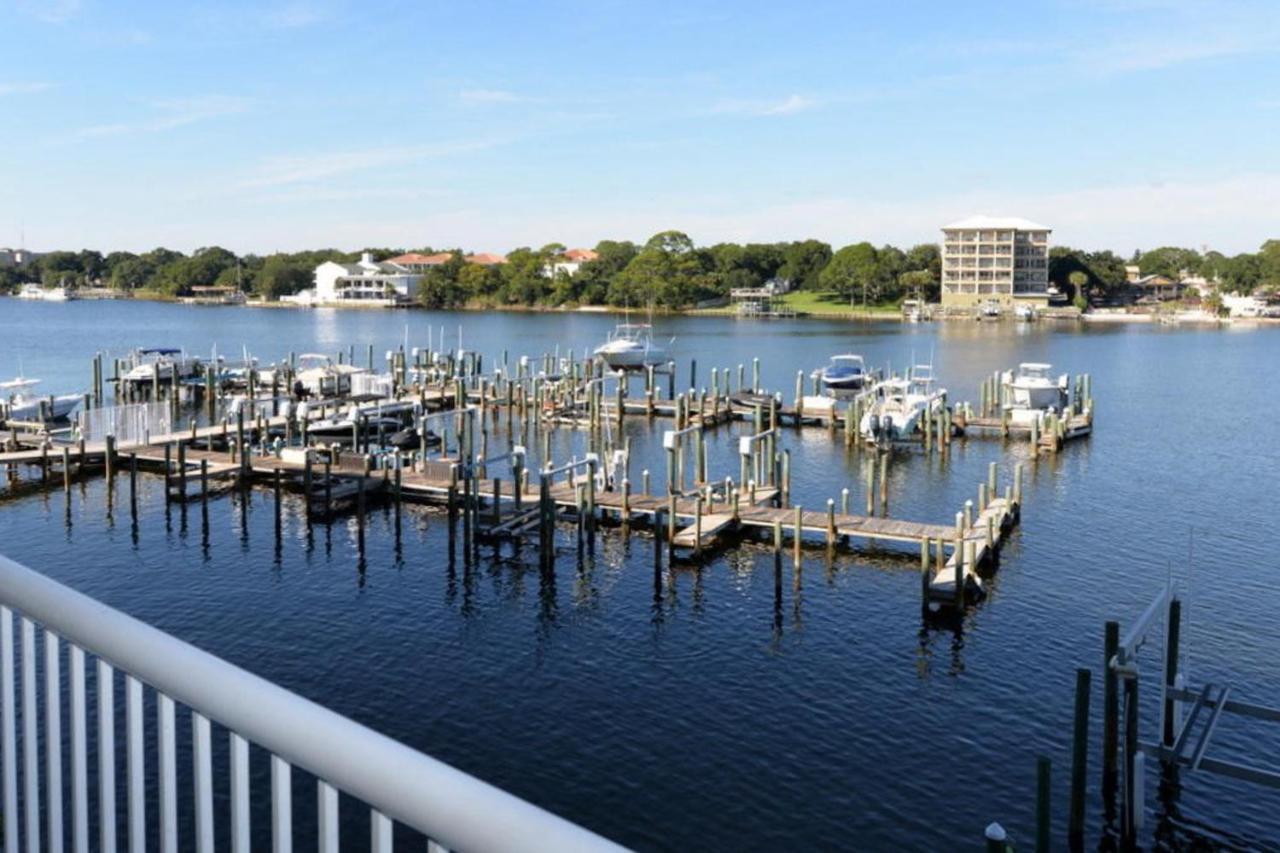 Villa Palm Court Yacht Club à Fort Walton Beach Extérieur photo